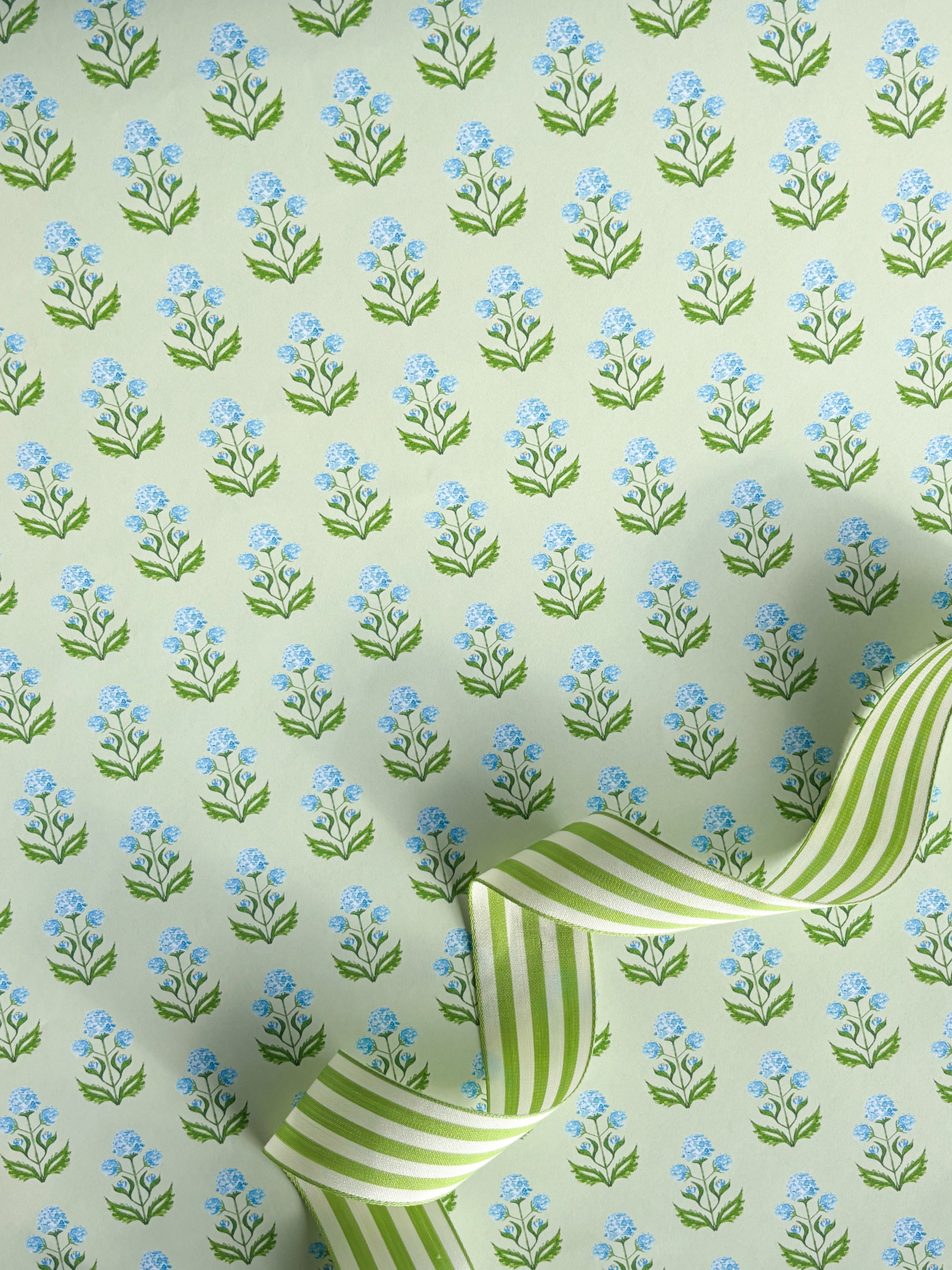 5 Sheet Wrapping Paper Bundle